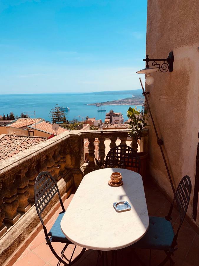 Amartia Apartments Taormina Eksteriør bilde
